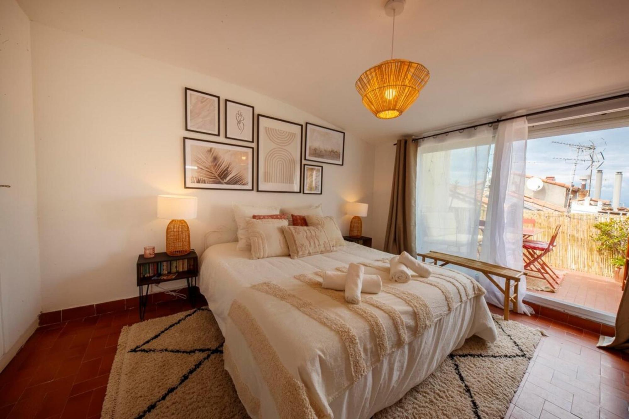 06M - Old Antibes Beautiful Duplex Terrace With Sea View Apartman Kültér fotó